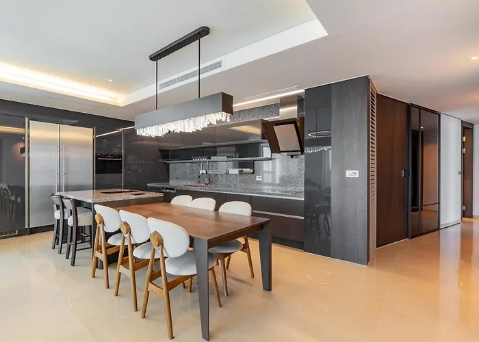 Lct Residence Y Collection