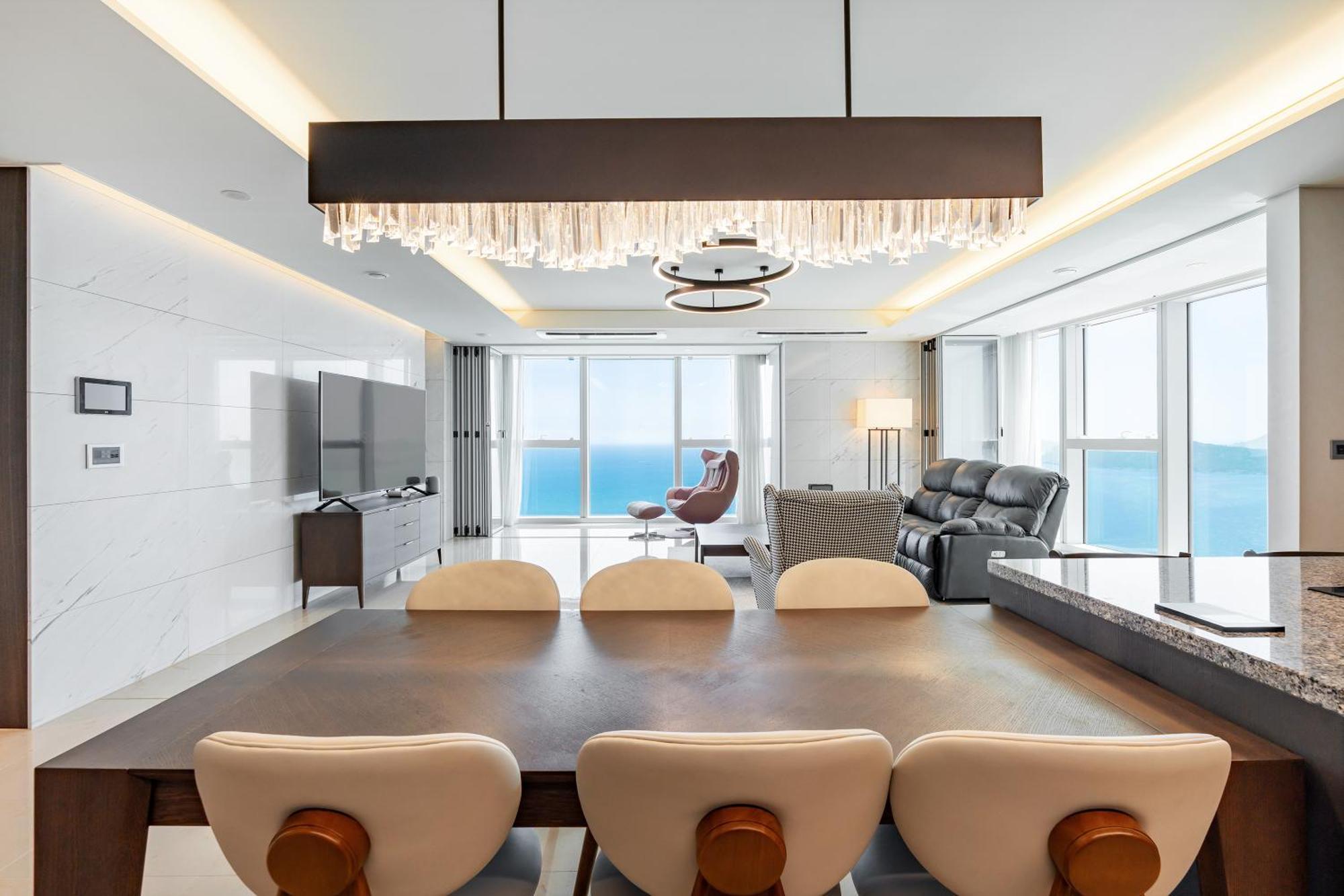 Lct Y Collection Hotel *
